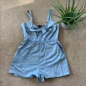Size M romper!